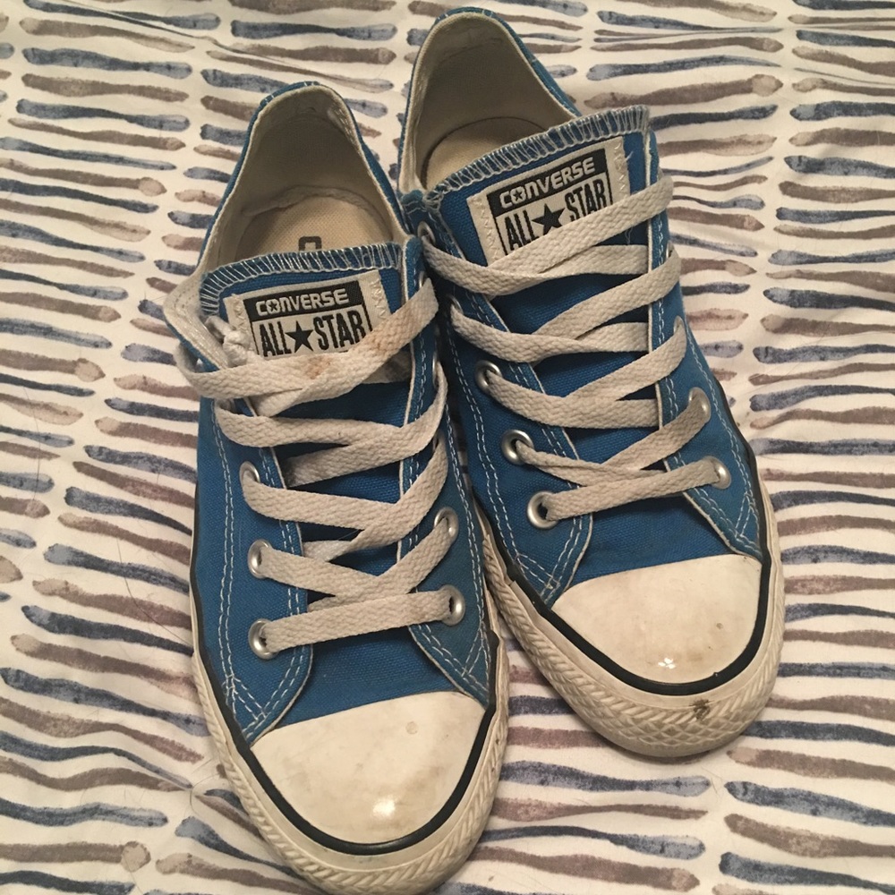 Blue converse